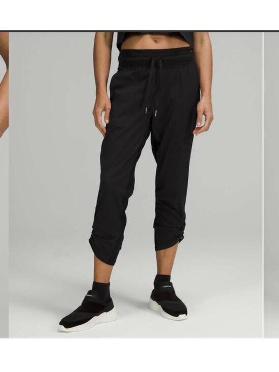 lululemon athletica Pants - Lululemon Dance Studio Mid-Rise Crop Joggers Black Size 6